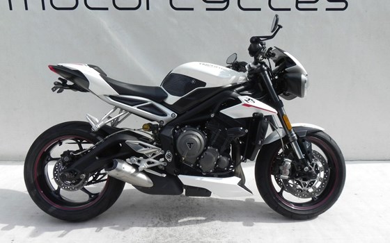 Gebrauchtmotorrad Triumph Street Triple RS - Bild 13
