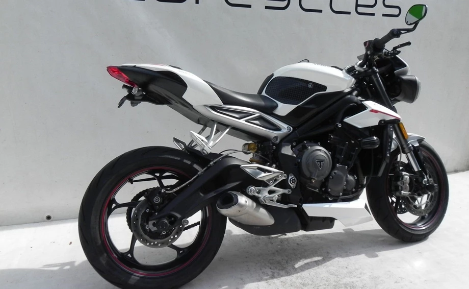Angebot Triumph Street Triple RS Bild 15: Angebot Triumph Street Triple RS