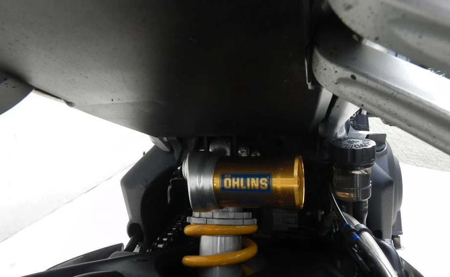 Angebot Triumph Street Triple RS Bild 17: Angebot Triumph Street Triple RS