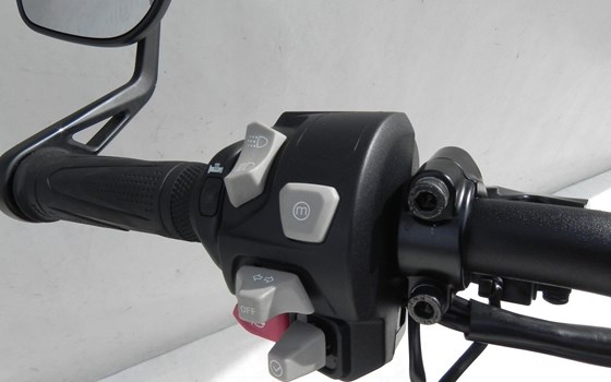 Gebrauchtmotorrad Triumph Street Triple RS - Bild 21