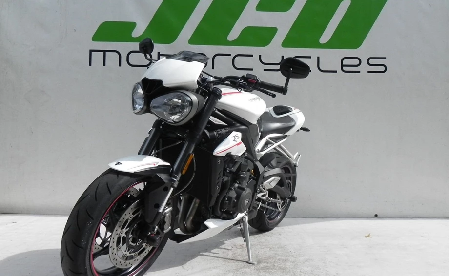Angebot Triumph Street Triple RS Bild 8: Angebot Triumph Street Triple RS