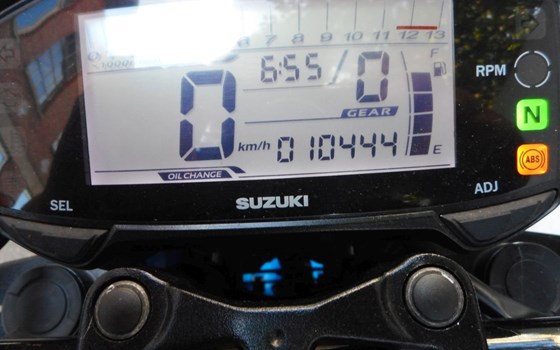 Gebrauchtmotorrad Suzuki GSX-S125 - Bild 6