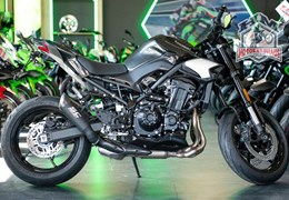 Neumotorrad Kawasaki Z900