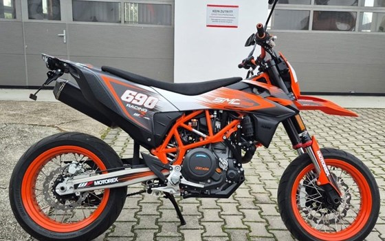 Gebrauchtmotorrad KTM 690 SMC R - Bild 2