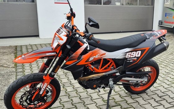 Gebrauchtmotorrad KTM 690 SMC R - Bild 4