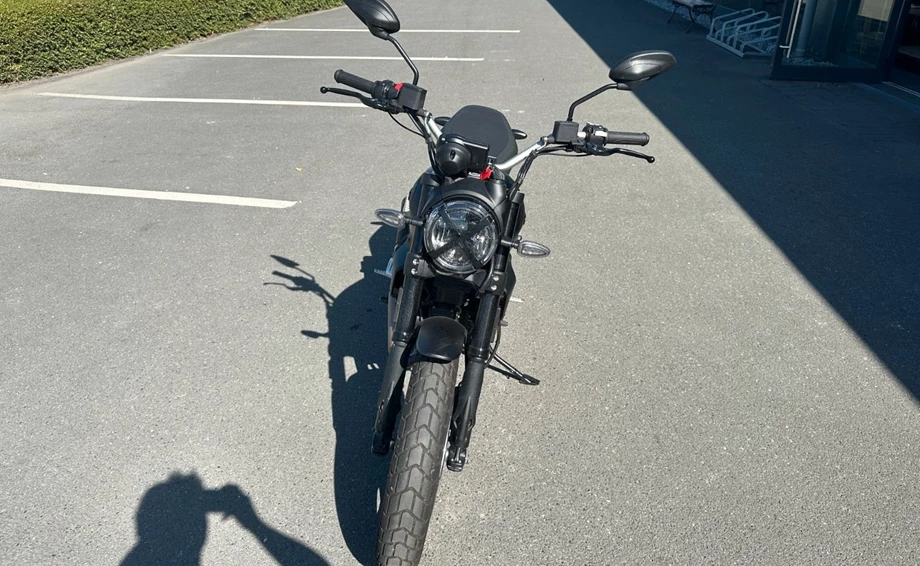 Angebot Ducati Scrambler Icon Dark Bild 2: Angebot Ducati Scrambler Icon Dark