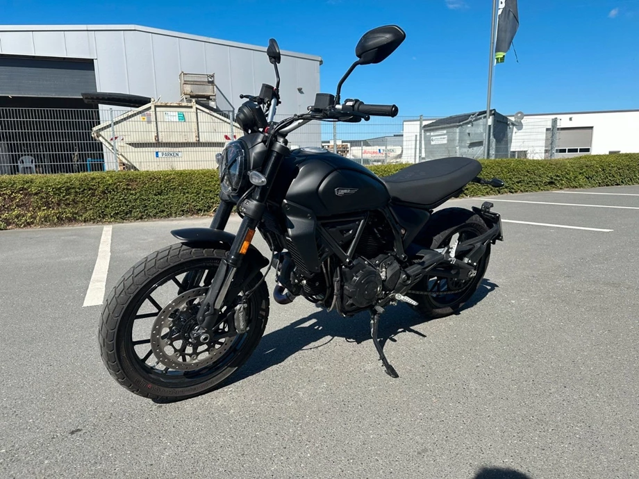 Angebot Ducati Scrambler Icon Dark Bild 3: Angebot Ducati Scrambler Icon Dark
