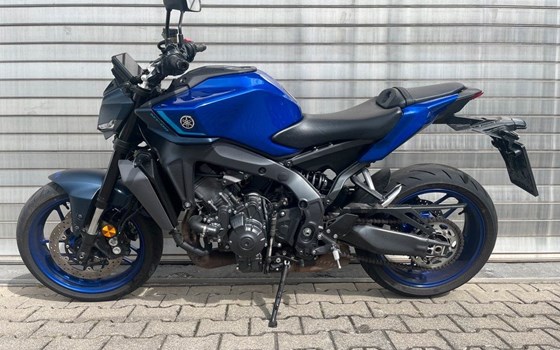 Gebrauchtmotorrad Yamaha MT-09 35kW - Bild 4