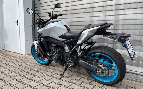 Gebrauchtmotorrad Yamaha MT-09 - Bild 6