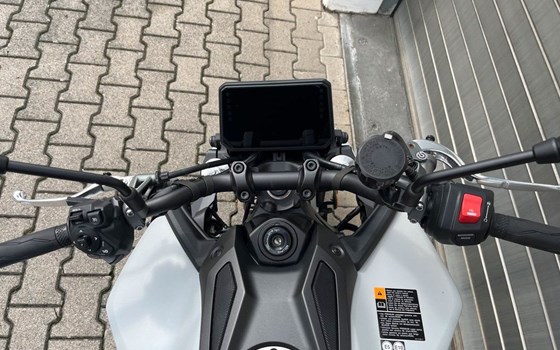 Gebrauchtmotorrad Yamaha MT-09 - Bild 7