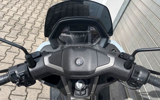 Gebrauchtmotorrad Yamaha NMAX 125 Tech MAX - Bild 7