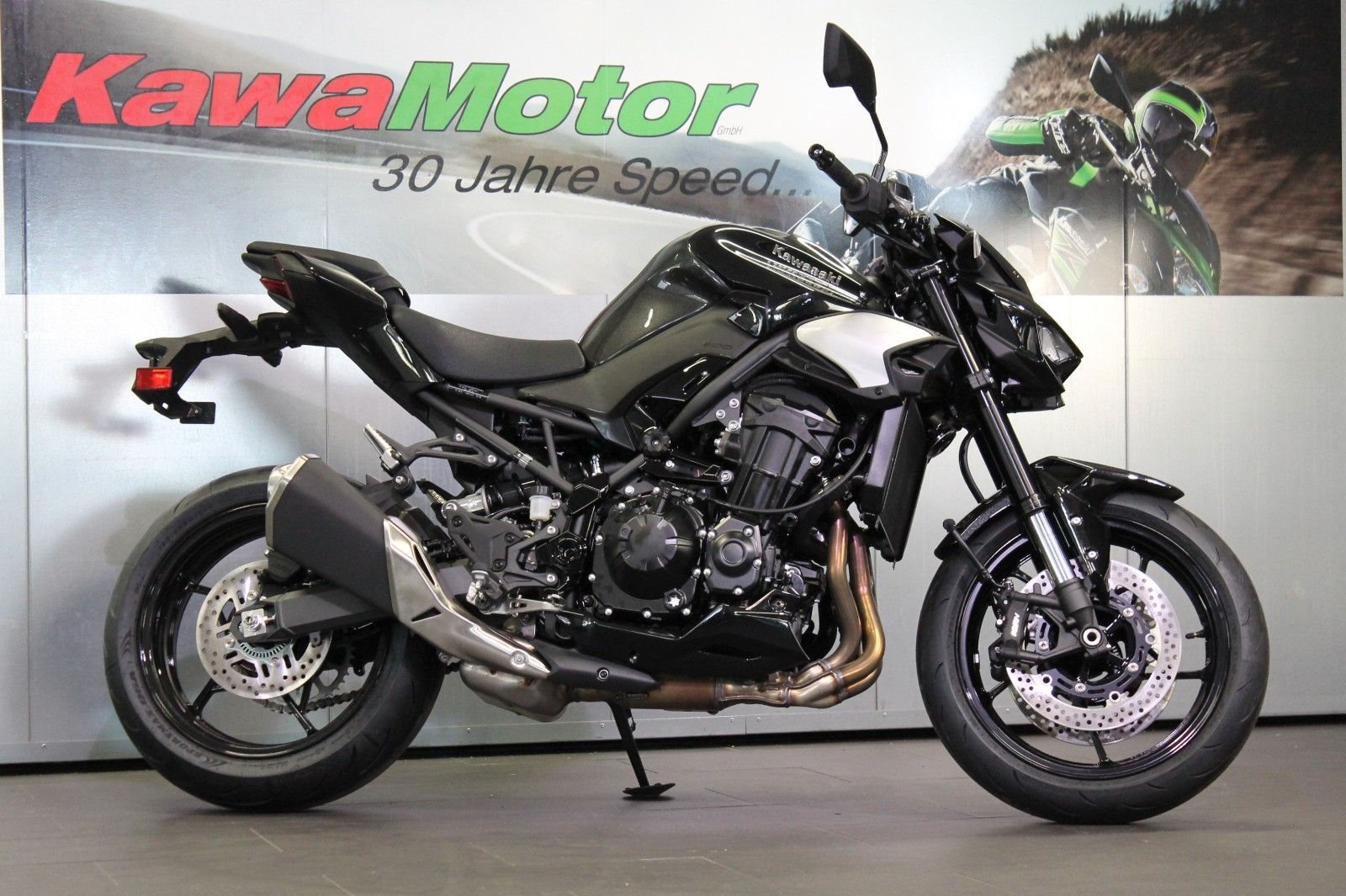 Kawasaki Z900 