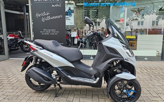 Neufahrzeug Piaggio MP3 310 Sport - Bild 2