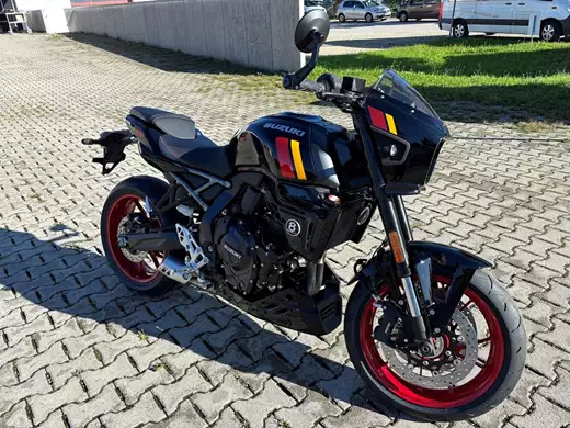 Suzuki GSX-8TT<br />