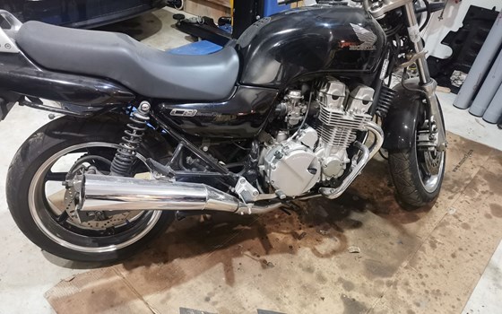 Gebrauchtmotorrad Honda CB 750 Sevenfifty - Bild 11