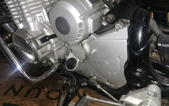 Gebrauchtmotorrad Honda CB 750 Sevenfifty - Bild 9