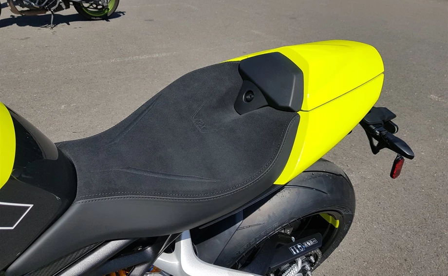 Angebot Triumph Speed Triple 1200 RX Bild 12: Angebot Triumph Speed Triple 1200 RX