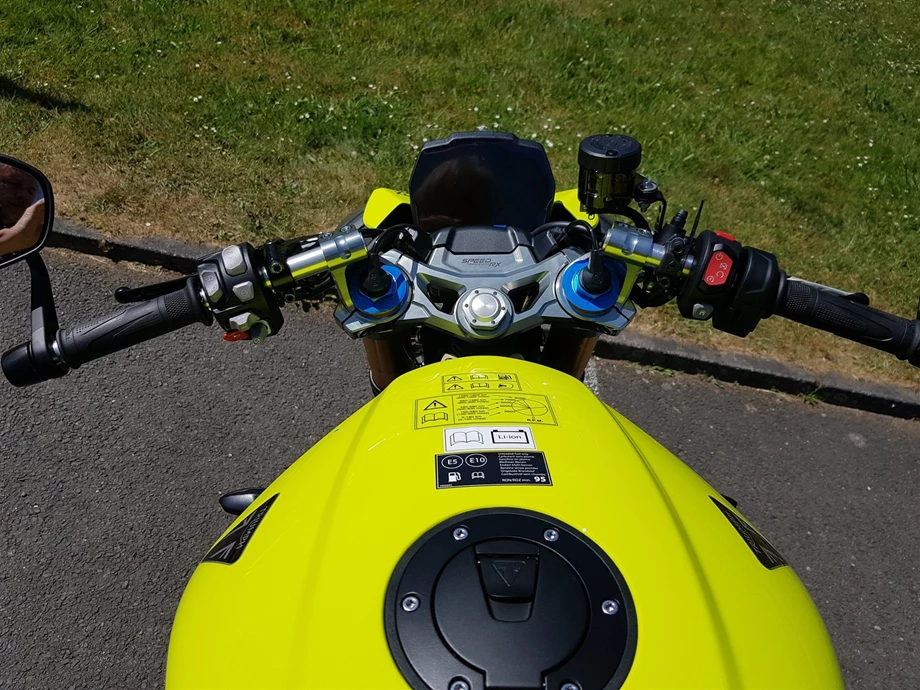 Angebot Triumph Speed Triple 1200 RX Bild 13: Angebot Triumph Speed Triple 1200 RX