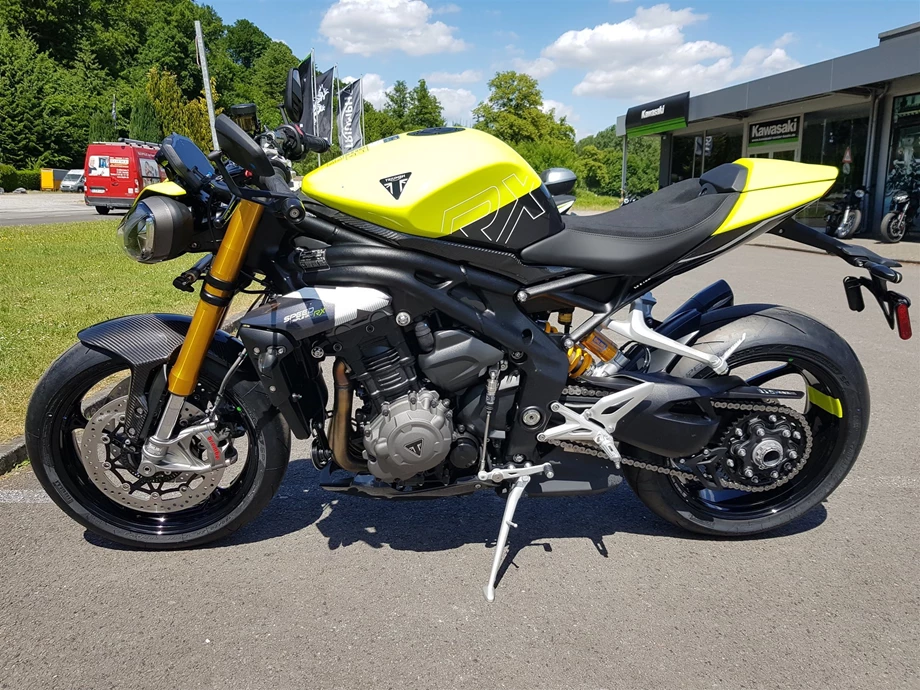 Angebot Triumph Speed Triple 1200 RX Bild 5: Angebot Triumph Speed Triple 1200 RX