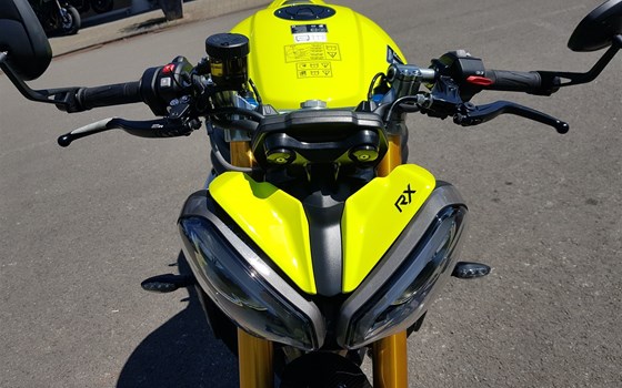 Neufahrzeug Triumph Speed Triple 1200 RX - Bild 7