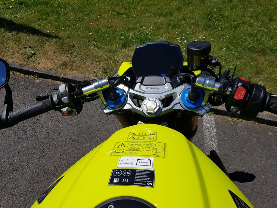 Angebot Triumph Speed Triple 1200 RX Bild 9: Angebot Triumph Speed Triple 1200 RX