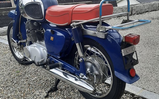 Motorrad Occasion Honda C72 Dream - Bild 10