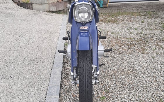 Motorrad Occasion Honda C72 Dream - Bild 6