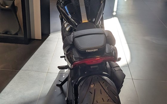 Gebrauchtmotorrad Triumph Rocket 3 Storm R - Bild 2