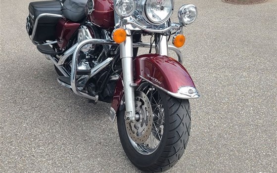 Gebrauchtmotorrad Harley-Davidson Road King Classic FLHRC - Bild 5 Gebrauchtmotorrad Harley-Davidson Road King Classic FLHRC - Bild 5