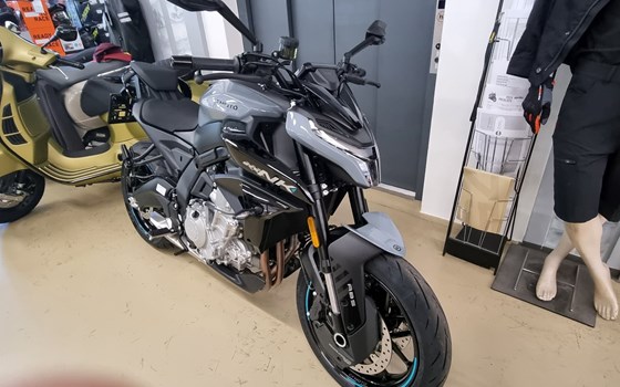 Gebrauchtmotorrad CFMOTO 675NK - Bild 8 Gebrauchtmotorrad CFMOTO 675NK - Bild 8