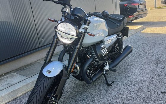Gebrauchtmotorrad Moto Guzzi V7 Sport - Bild 4 Gebrauchtmotorrad Moto Guzzi V7 Sport - Bild 4