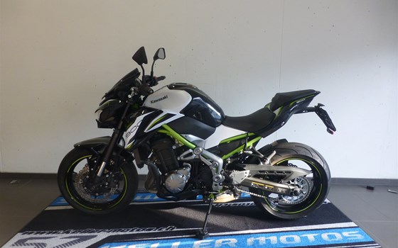 Motorrad Occasion Kawasaki Z900 - Bild 2
