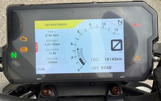 Gebrauchtmotorrad KTM 125 Duke - Bild 6 Gebrauchtmotorrad KTM 125 Duke - Bild 6