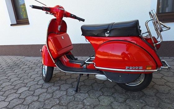 Gebrauchtmotorrad Vespa 200 Cosa - Bild 3 Gebrauchtmotorrad Vespa 200 Cosa - Bild 3