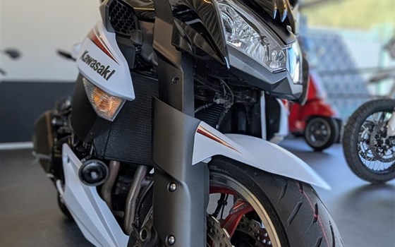 Gebrauchtmotorrad Kawasaki Z1000 - Bild 2