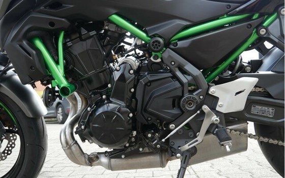 Gebrauchtmotorrad Kawasaki Z650 - Bild 11
