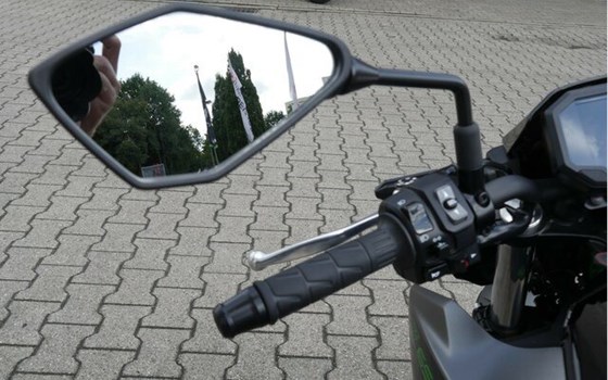 Gebrauchtmotorrad Kawasaki Z650 - Bild 16