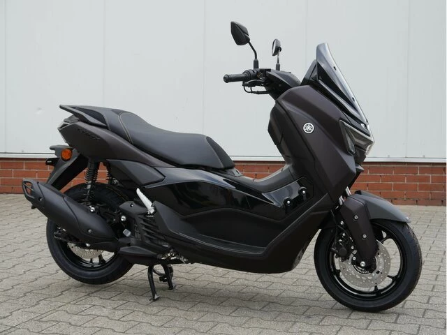 Angebot Yamaha NMAX 125 Tech MAX Bild 3: Angebot Yamaha NMAX 125 Tech MAX