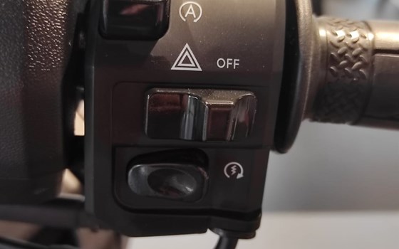 Gebrauchtmotorrad Yamaha NMAX 125 Tech MAX - Bild 8