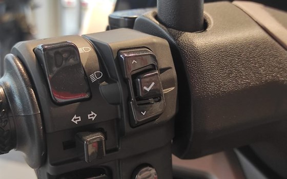 Gebrauchtmotorrad Yamaha NMAX 125 Tech MAX - Bild 6