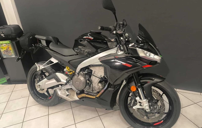 Aprilia Tuono 660 Factory