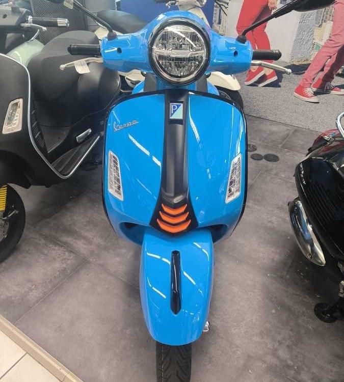 Angebot Vespa GTS 125 Super Sport