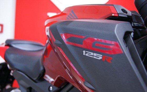 Neufahrzeug Honda CB125R - Bild 4