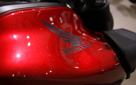 Neufahrzeug Honda CB125R - Bild 5