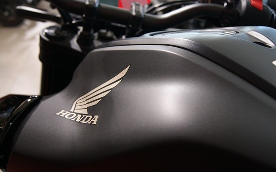 Neufahrzeug Honda CB125R - Bild 7