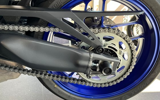 Gebrauchtmotorrad Yamaha MT-09 - Bild 16