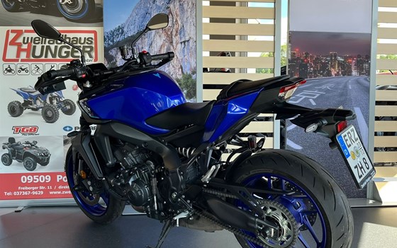 Gebrauchtmotorrad Yamaha MT-09 - Bild 2