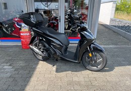 Neumotorrad Honda SH150i