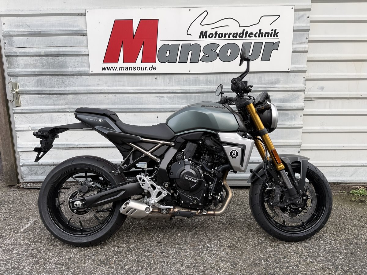 Suzuki GSX-8T