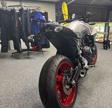 Gebrauchtmotorrad Suzuki GSX-8S - Bild 5